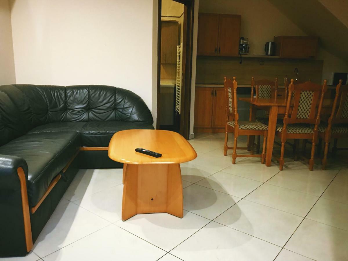 Happy Sun Medences Apartman 시오포크 외부 사진
